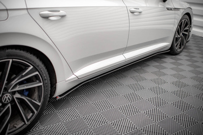 Dokładki progów Street Pro V.2 Volkswagen Arteon R / R-Line Sedan / Shooting Brake Mk1 Facelift