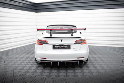 Karbonowy Spoiler + LED Tesla Model 3