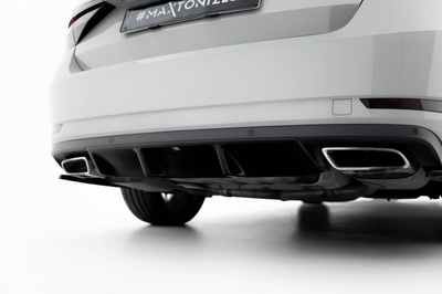 Zestaw Splitterów V.1 Skoda Superb Liftback Mk3