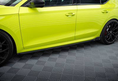 Dokładki Progów V.2 + Flaps Skoda Octavia RS Liftback / Combi Mk4