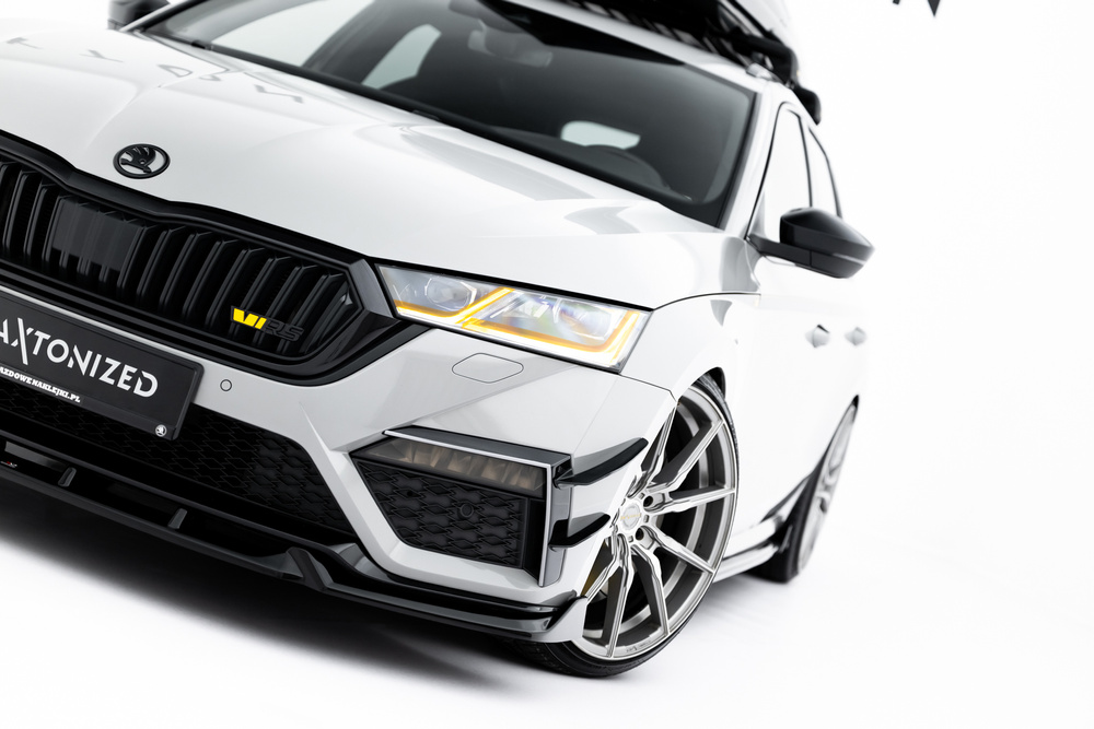 Zestaw Splitterów V.2 Skoda Octavia RS Combi Mk4