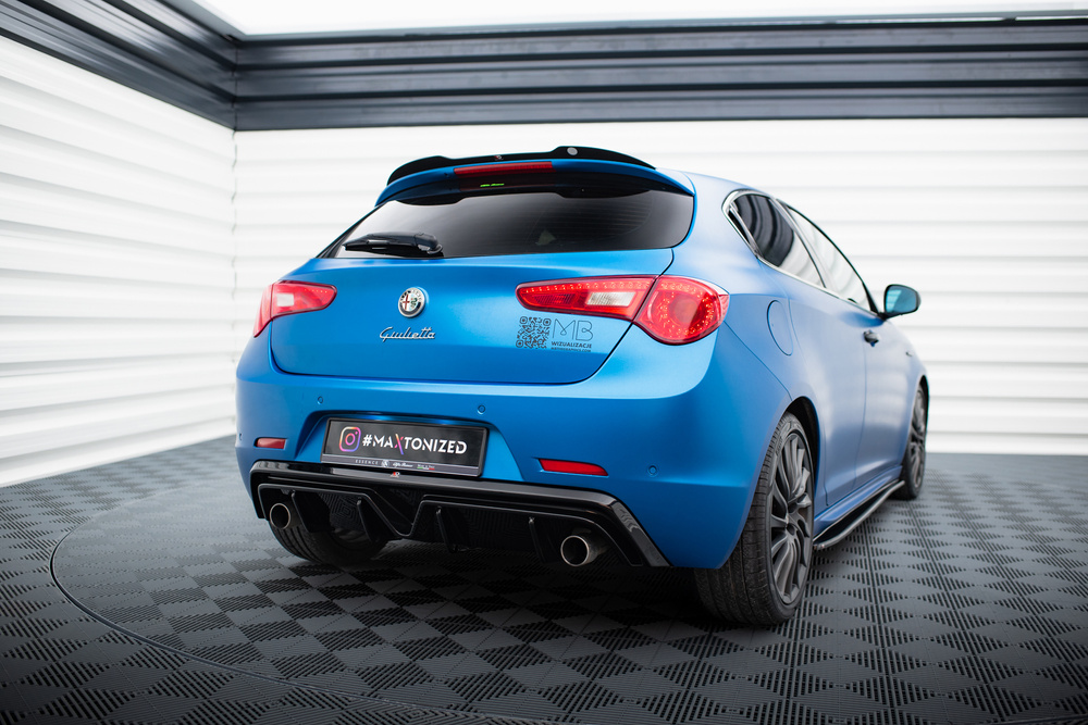 Dokładka Tylna Alfa Romeo Giulietta (Wersja z wydechem z dwóch stron)