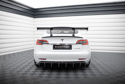 Karbonowy Spoiler Tesla Model 3