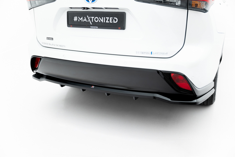 Splitter Tylny (Z Dyfuzorem) Toyota Highlander Mk4
