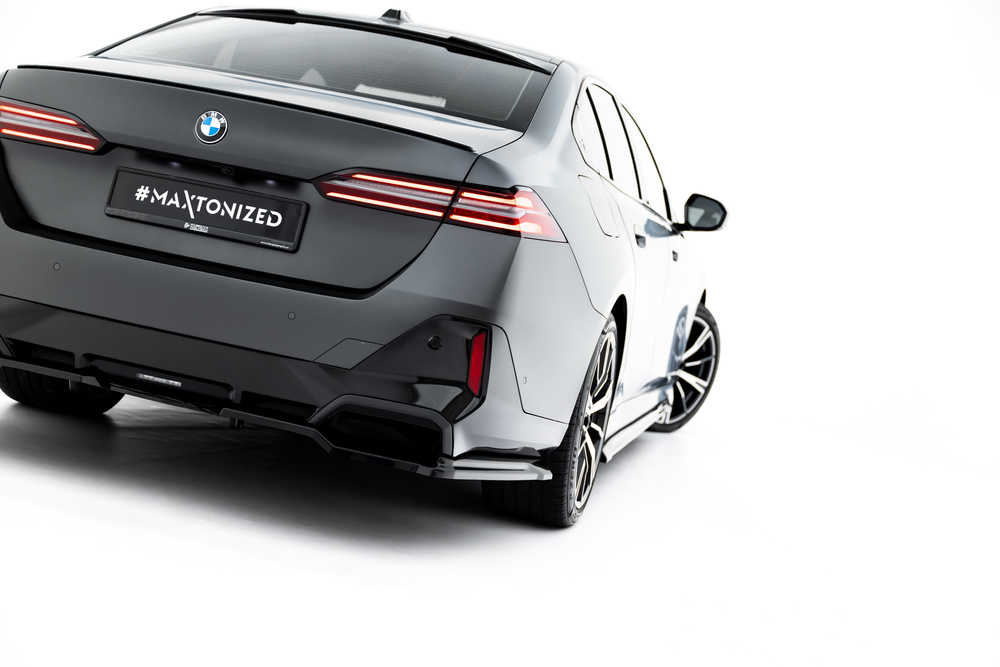 Splitter Tylny (Z Dyfuzorem) V.1 BMW 5 / i5 M-Pack Sedan / Touring G60 / G61