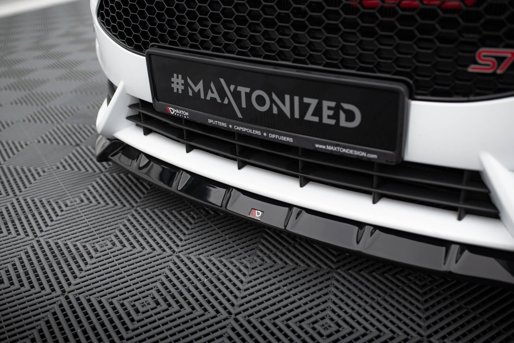 Splitter Przedni V.6 + Flaps Ford Fiesta ST Mk7 Facelift