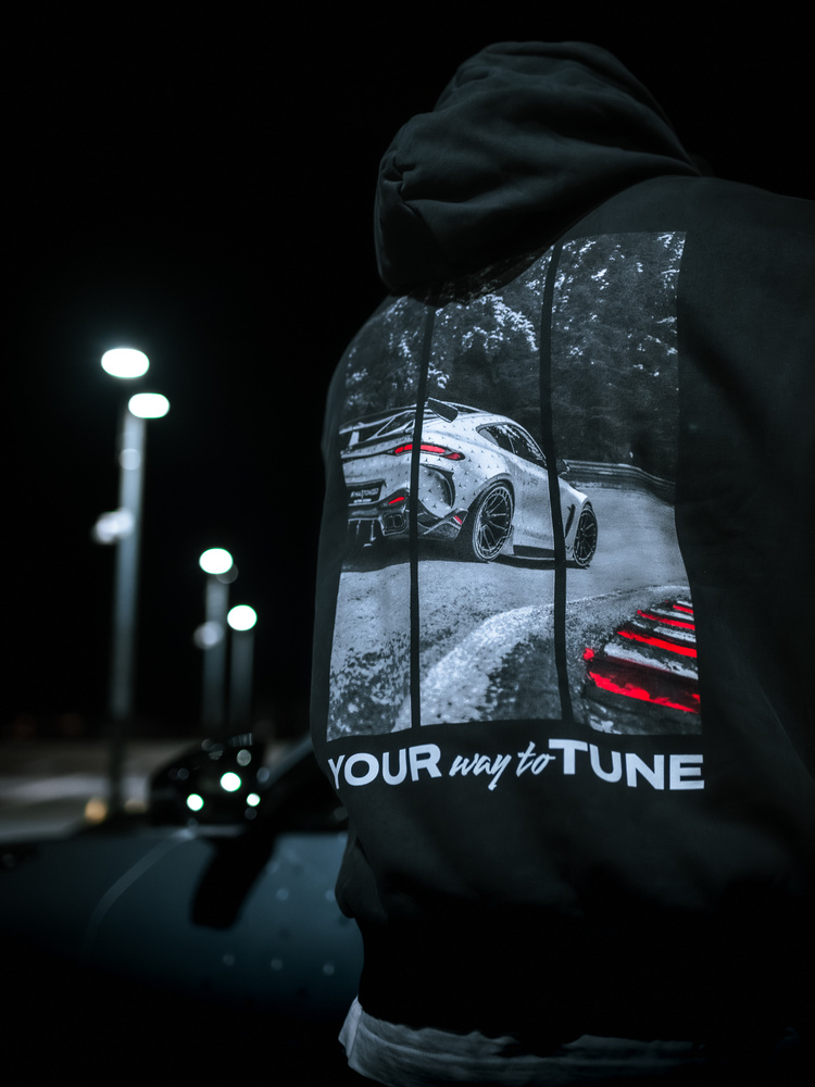 Czarna Bluza Maxton Design