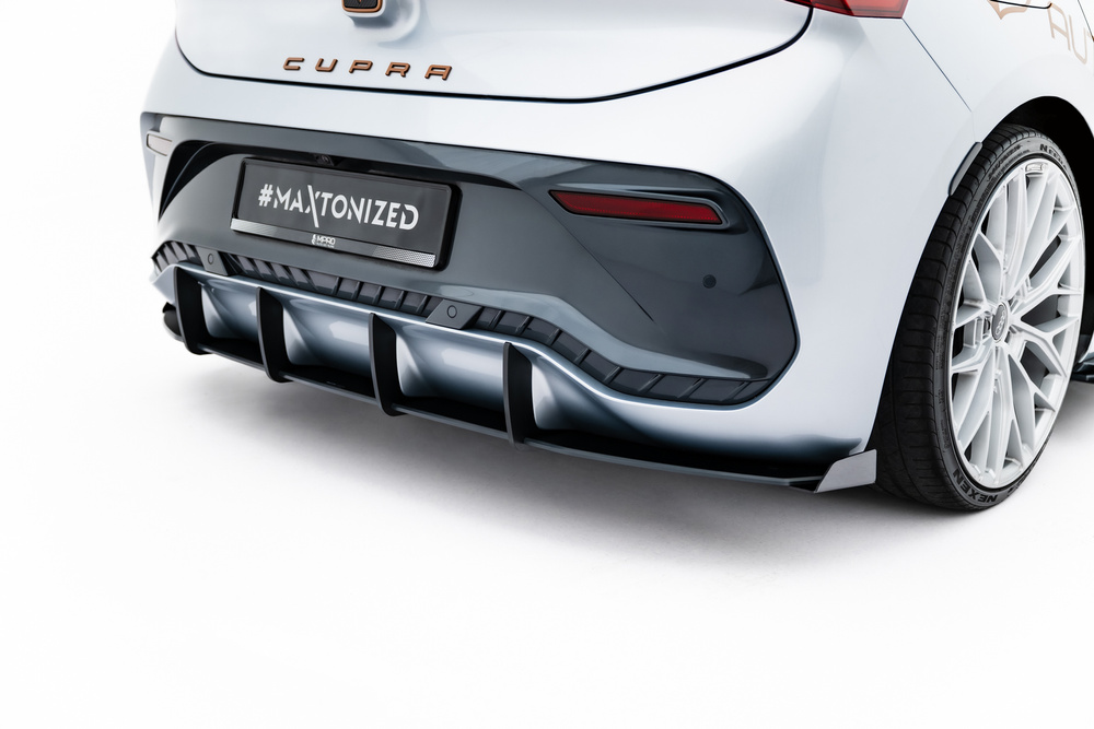 Dyfuzor Tylny Street Pro + Flaps Cupra Born Mk1