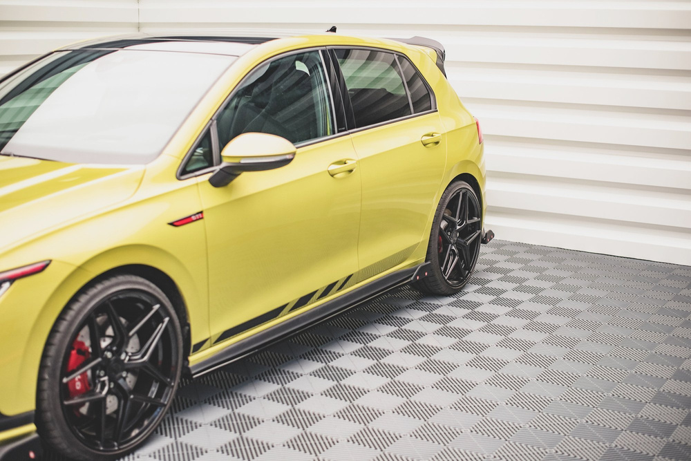 Dokładki Progów V.2 + Flaps Volkswagen Golf GTI / GTE / GTI Clubsport / GTD / R-Line Mk8