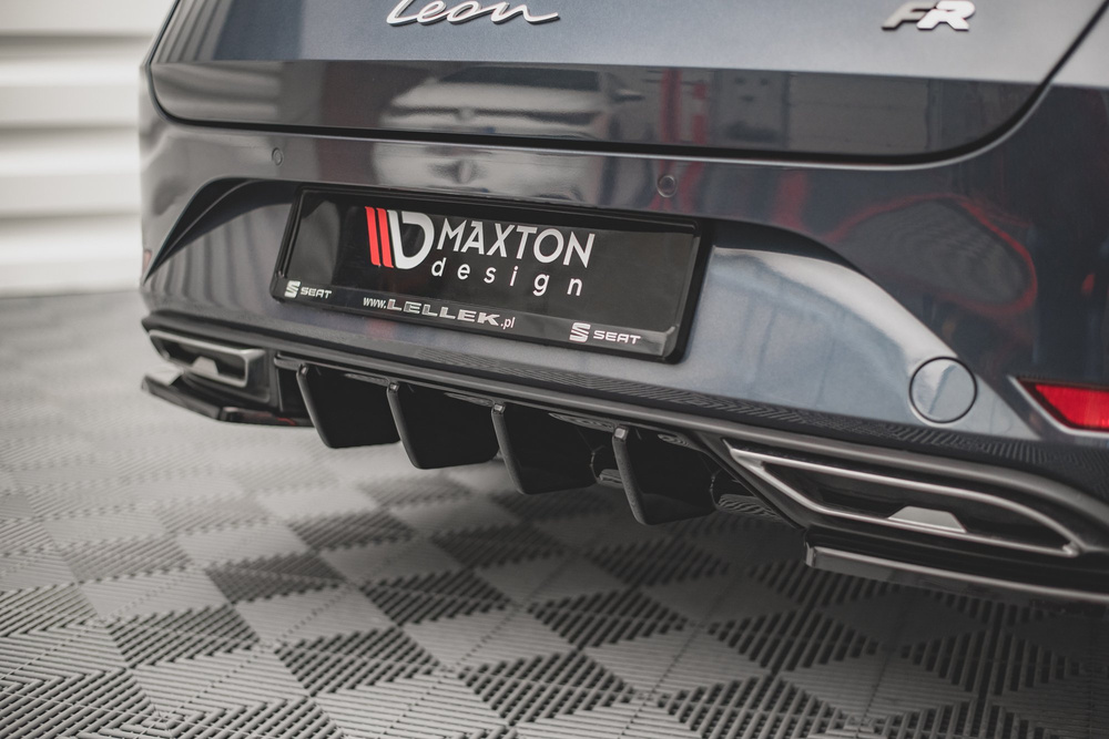 Dokładka Tylna V.1 Seat Leon FR ST Mk4
