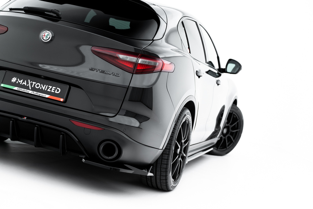 Zestaw Splitterów Alfa Romeo Stelvio Mk1