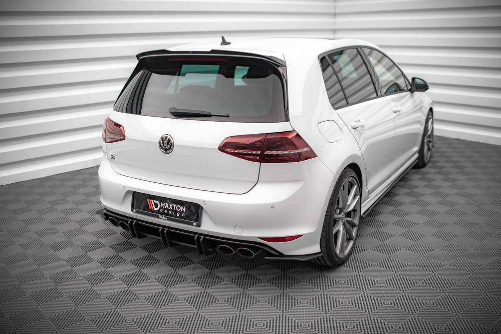 Splittery Tylne Boczne Street Pro Volkswagen Golf R Mk7
