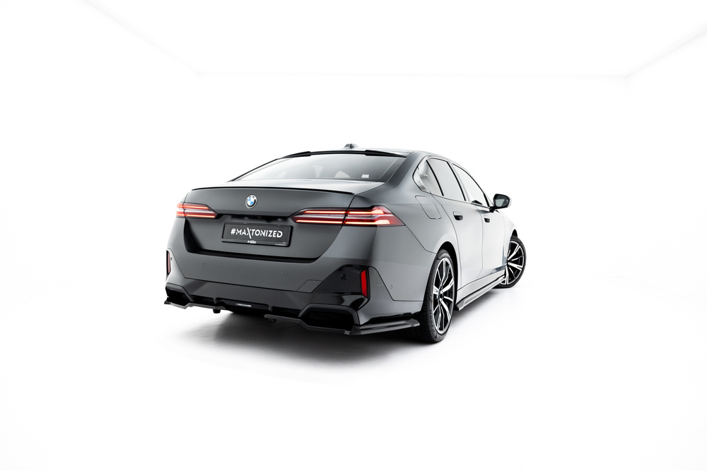 Splitter Tylny (Z Dyfuzorem) V.1 BMW 5 / i5 M-Pack Sedan / Touring G60 / G61