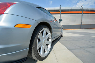 DOKŁADKI PROGÓW CHRYSLER CROSSFIRE 
