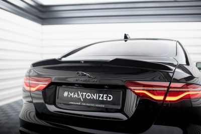 Zestaw Splitterów Jaguar XE X760 Facelift