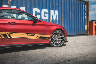 Dokładki progów Street Pro+ Flapsy Mercedes AMG C43 Coupe C205