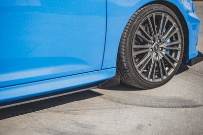 Dokładki progów Street Pro + Flaps Ford Focus RS MK3