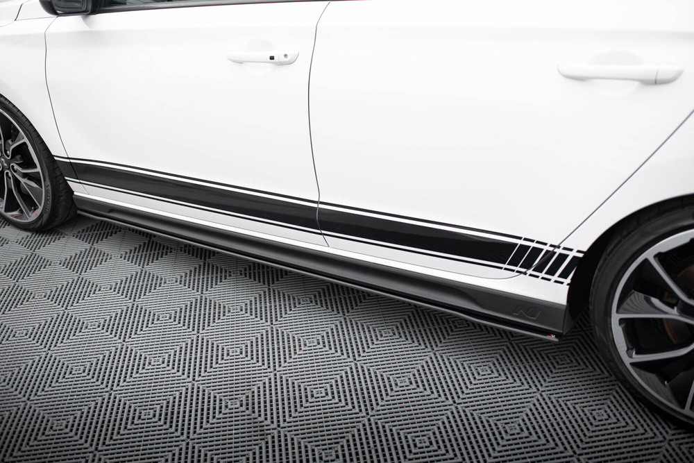 Dokładki progów Street Pro V.1 Hyundai I30 N / N-Line Hatchback / Fastback Mk3 / Mk3 Facelift