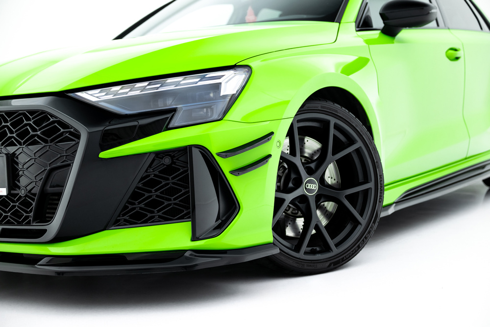 Canards(owiewki przedniego zderzaka) Audi RS3 Sportback 8Y Facelift