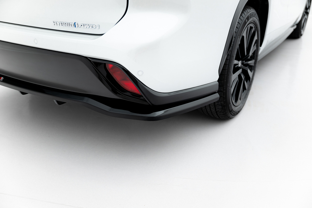 Zestaw Splitterów V.2 Toyota Highlander Mk4