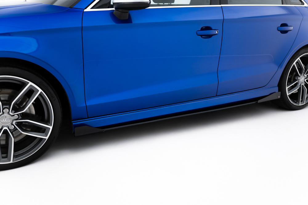 Dokładki progów Street Pro + Flaps Audi S3 / A3 S-Line Sedan 8V