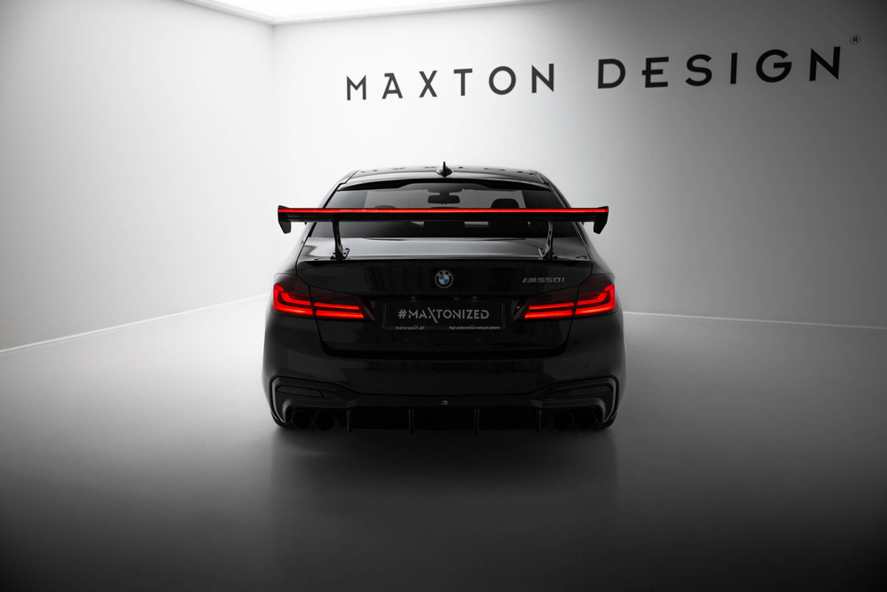 Karbonowy Spoiler Z Wewnętrznymi Wspornikami + LED BMW 5 / M5 Sedan G30 / F90