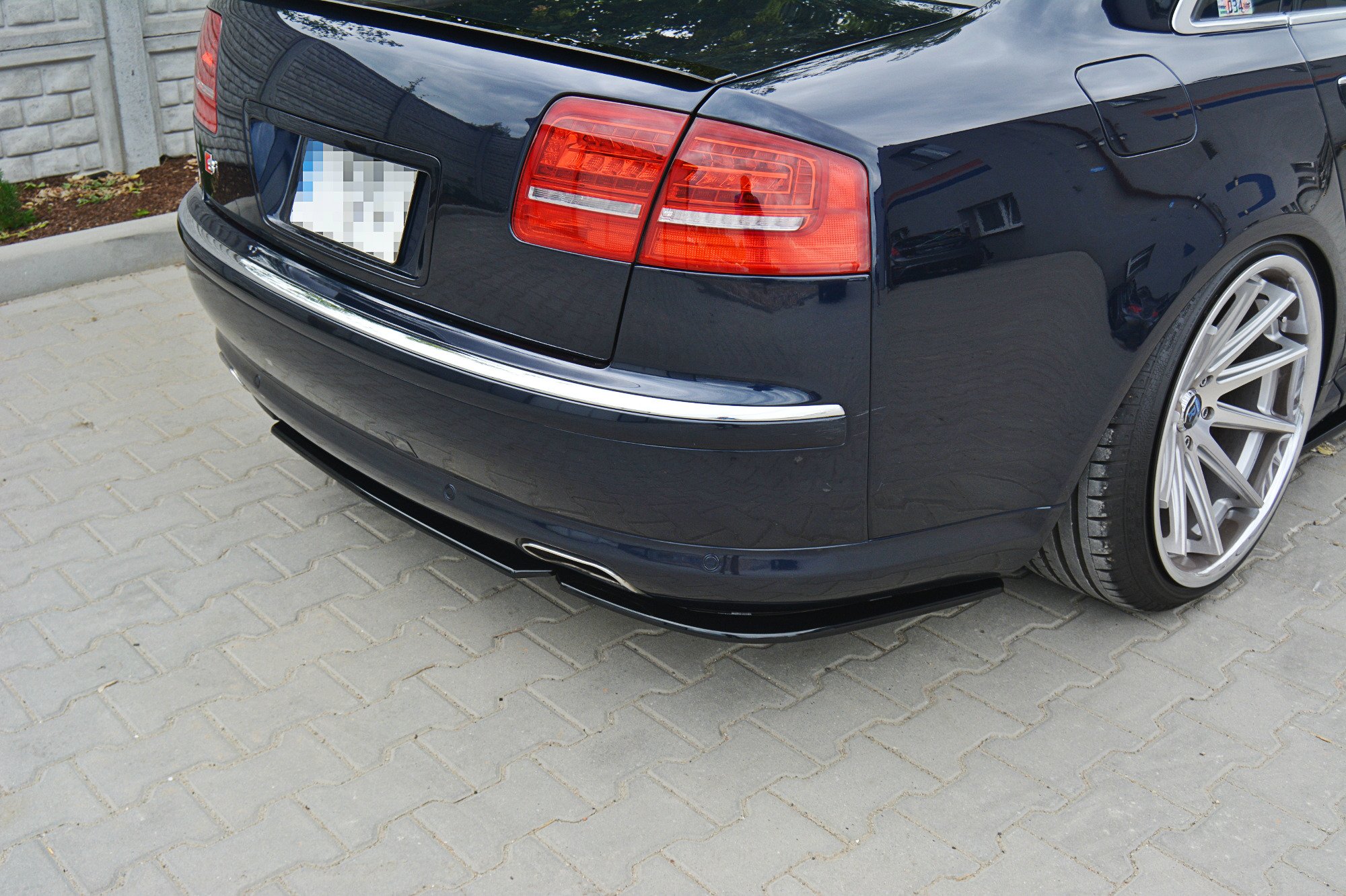 Splitter Tylny Środkowy Audi A8 W12 D3 (bez dyfuzora ...