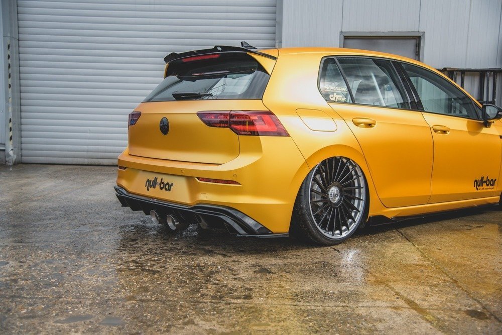 Dokładka Tylna Volkswagen Golf Mk8 (R32 Look) 