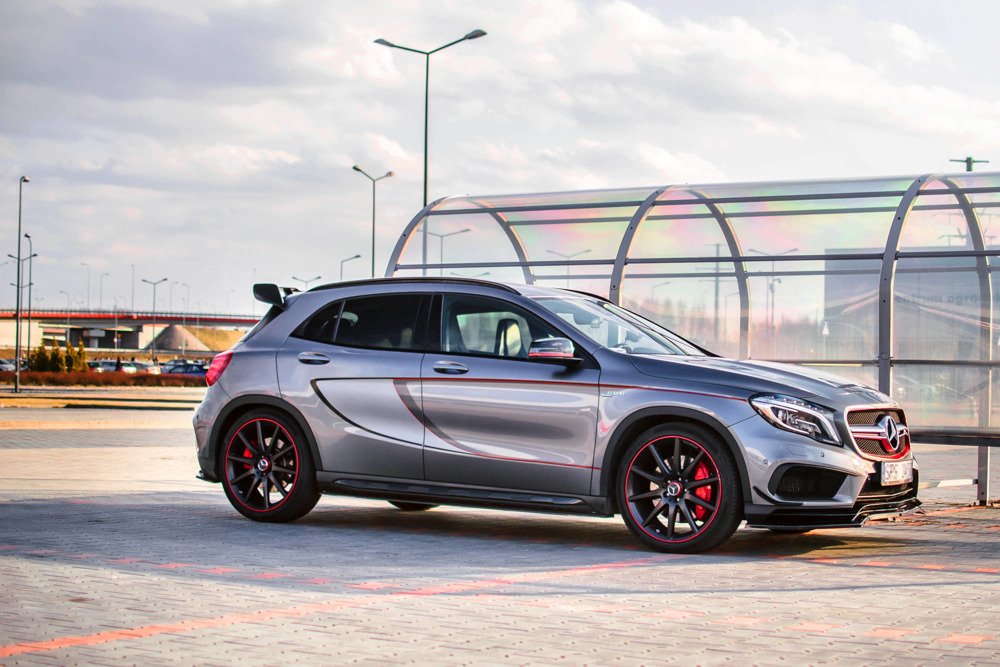 Splitter Przedni Mercedes-Benz GLA 45 AMG