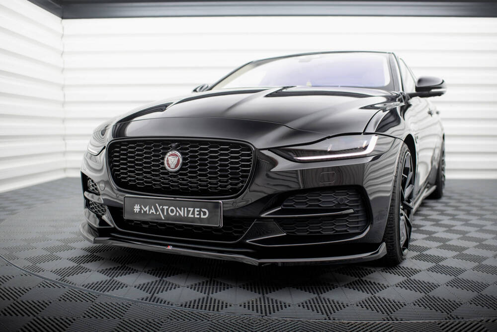 Splitter Przedni V.1 Jaguar XE X760 Facelift