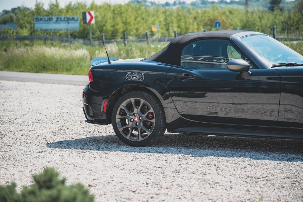 Splittery Tylne Boczne Abarth 124 Spider 