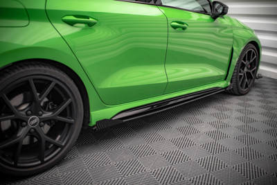 Dokładki progów Street Pro + Flaps Audi RS3 Sedan 8Y