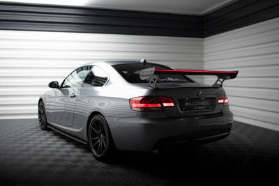 Karbonowy Spoiler Z Zewnętrznymi Wspornikami + LED BMW 3 / M3 Coupe E92