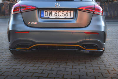 Splitter Tylny Środkowy (Z Dyfuzorem) Mercedes-Benz A Hatchback AMG Line W177